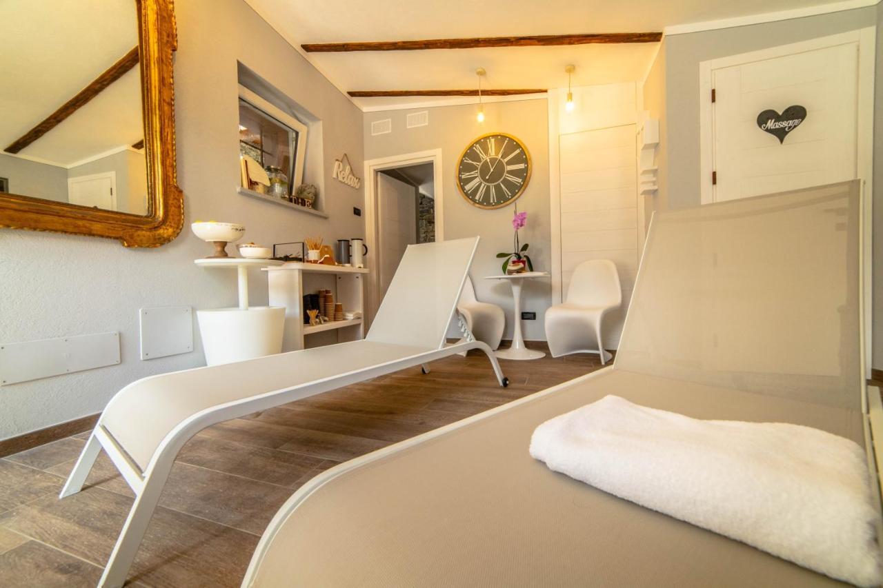 Villamour Boutique & Bed & Breakfast *